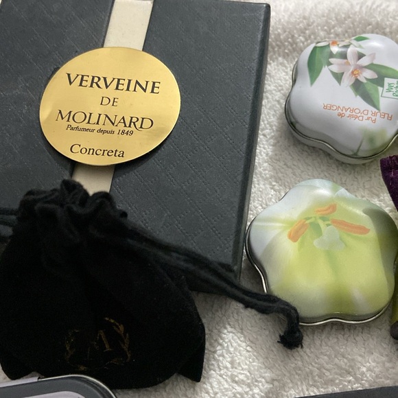 Assorted Compact Collection - Picture 3 of 6